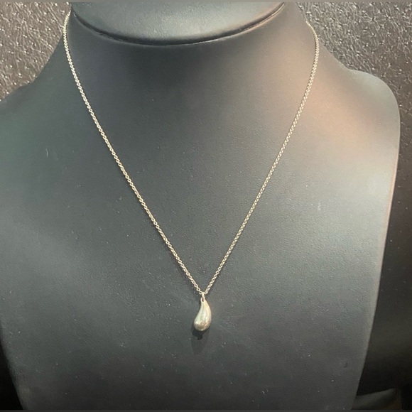 Tiffany & Co. Jewelry - Tiffany & Co. Teardrop Necklace